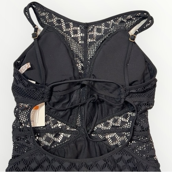 Becca High Neck Crochet One Piece - Picture 10 of 14